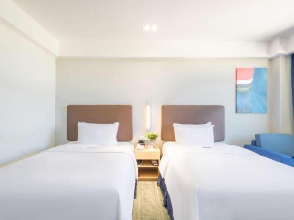 Holiday Inn Express Zhangye By Ihg Exterior foto