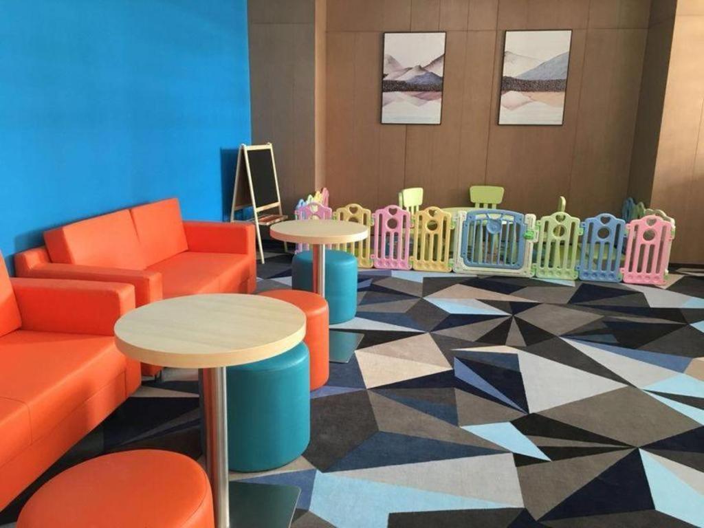 Holiday Inn Express Zhangye By Ihg Exterior foto